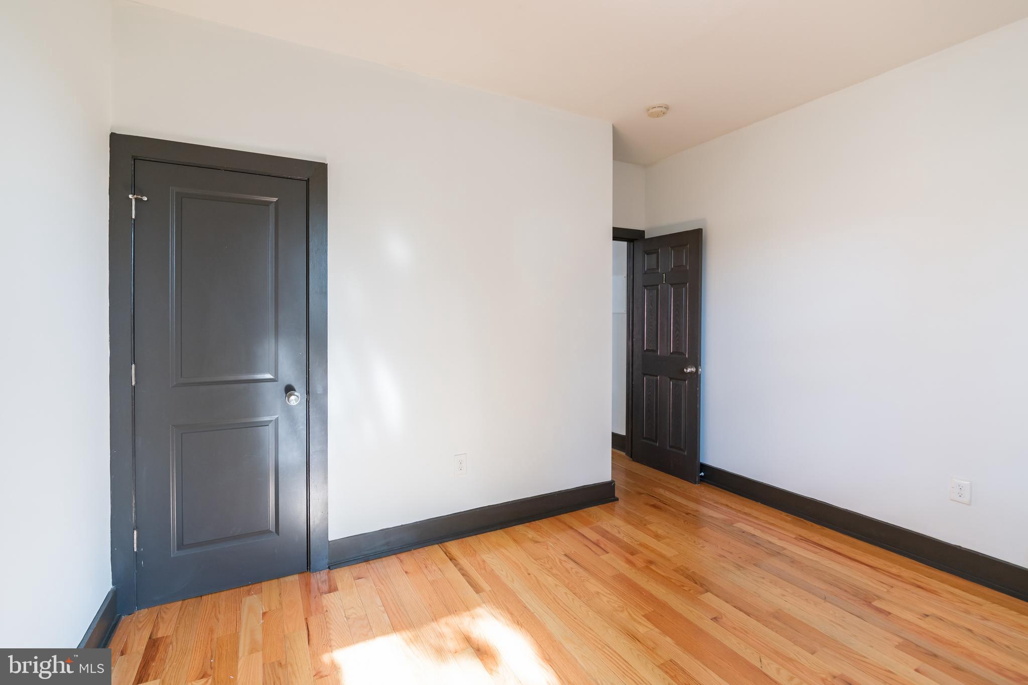 2030 N 18TH ST #UNIT B