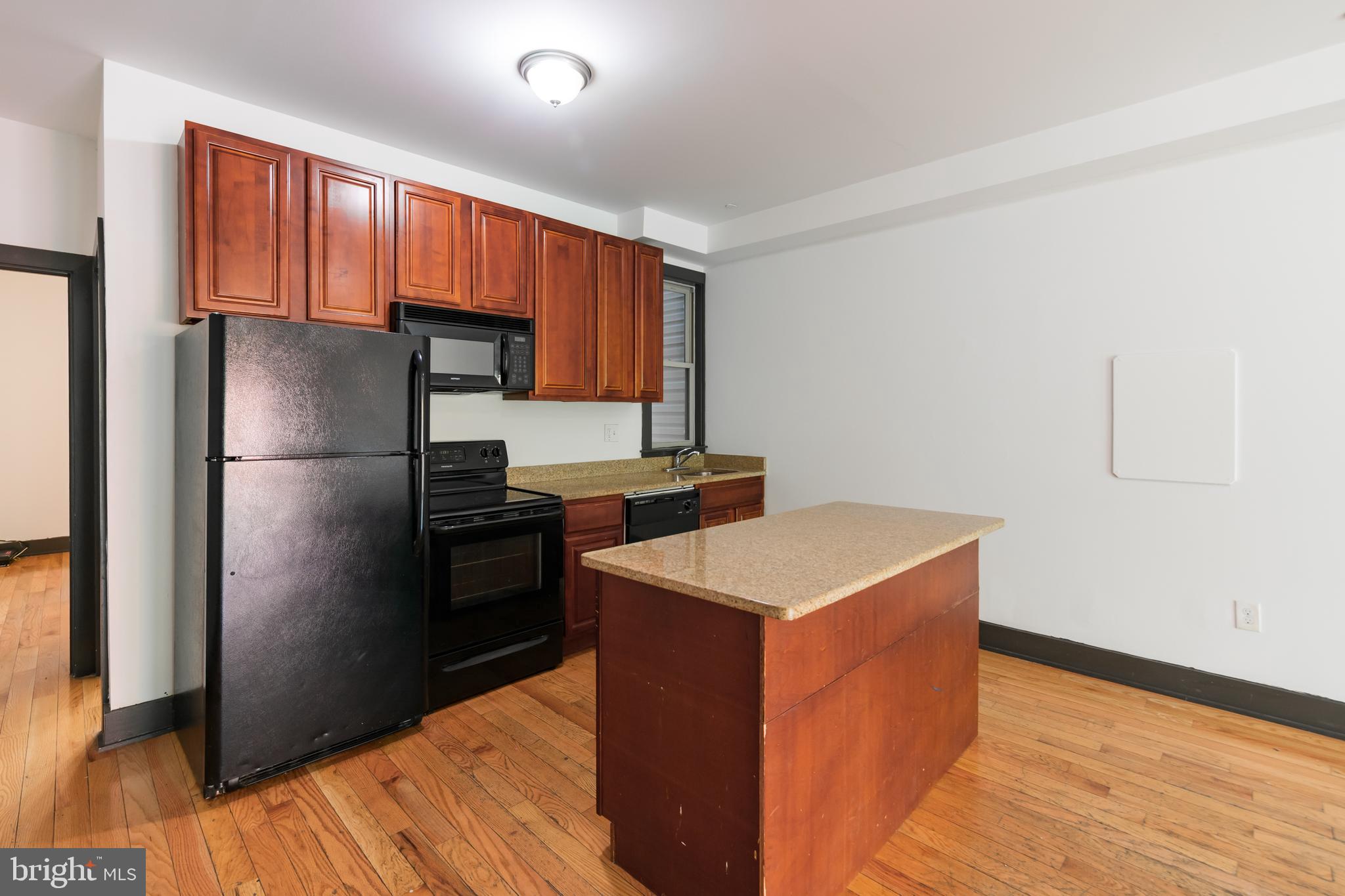 2030 N 18TH ST #UNIT B