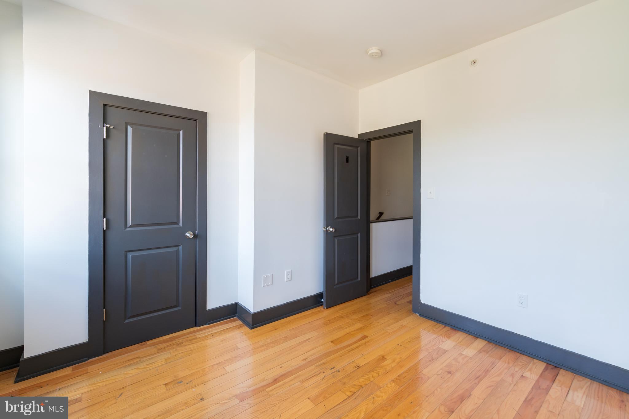 2030 N 18TH ST #UNIT B