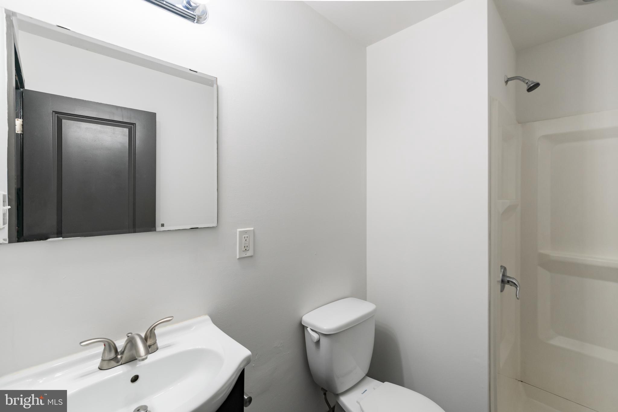 2030 N 18TH ST #UNIT B