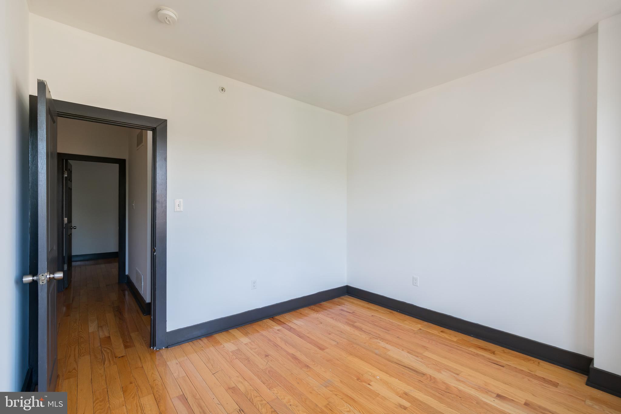 2030 N 18TH ST #UNIT B