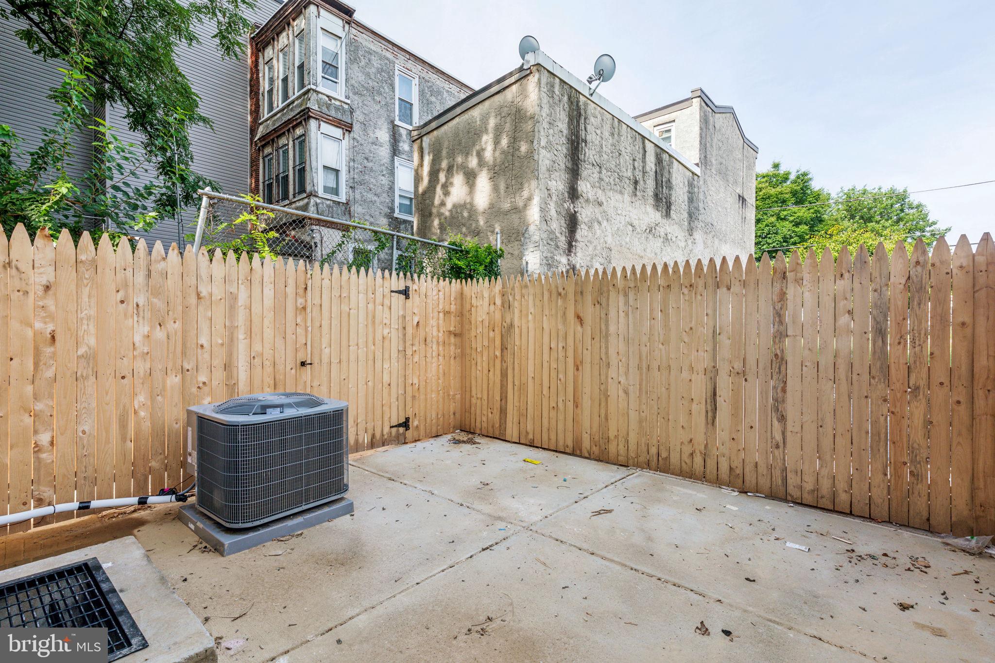 2306 N FAIRHILL ST #1