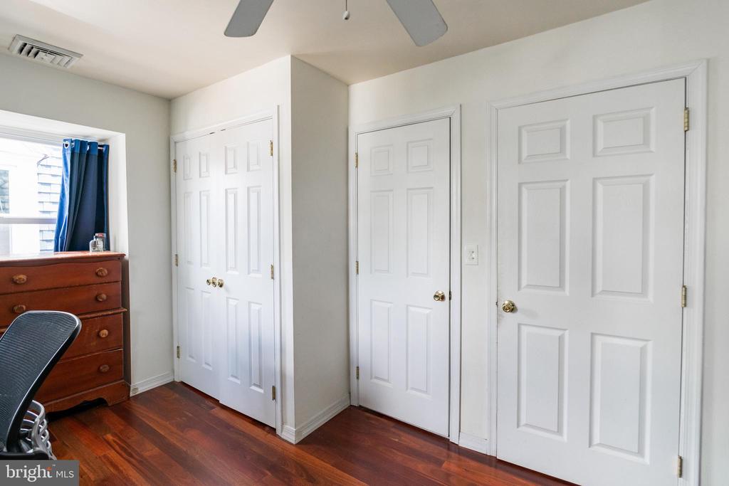 4841 WALTON AVE #UNIT 3