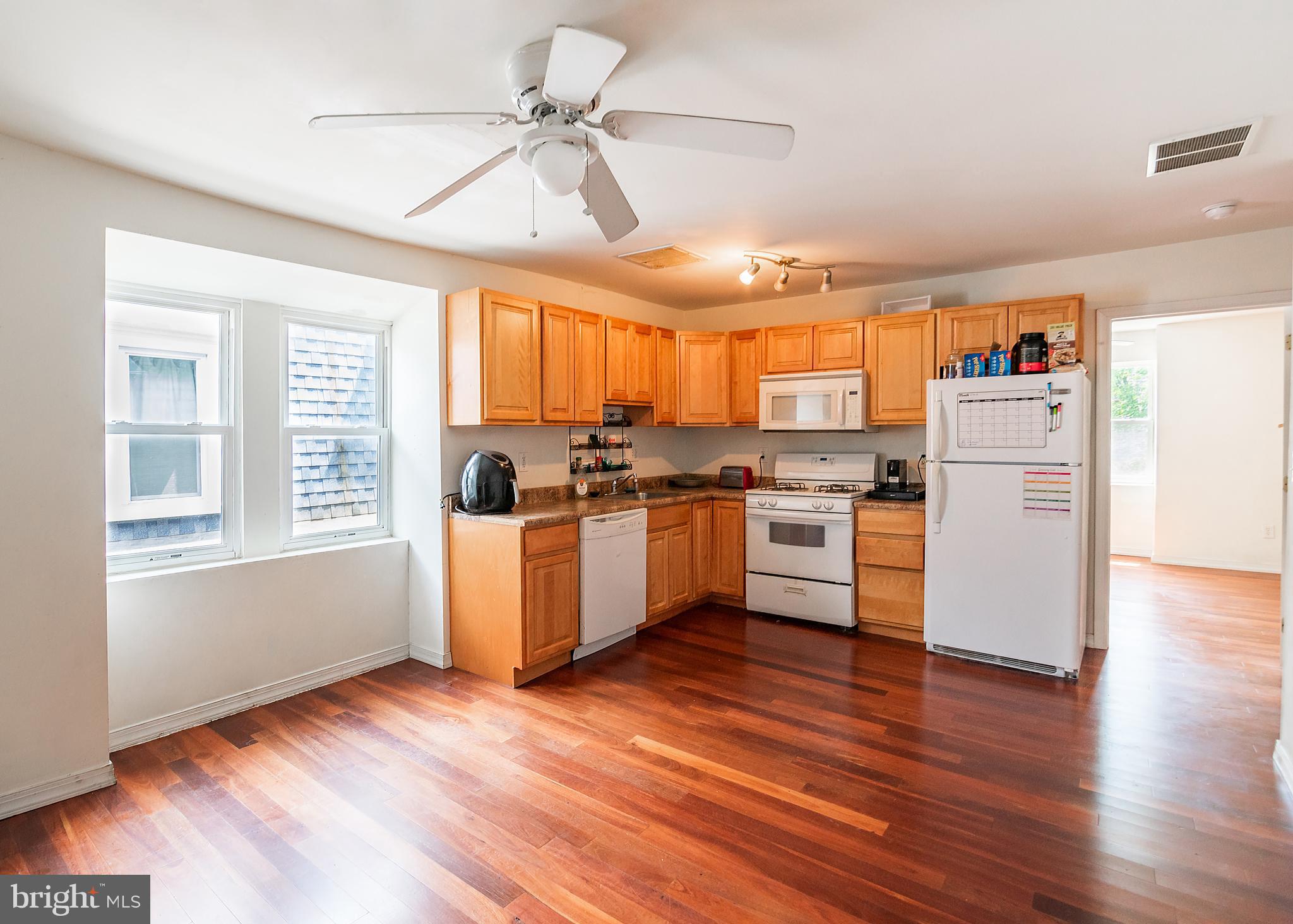 4841 WALTON AVE #UNIT 3