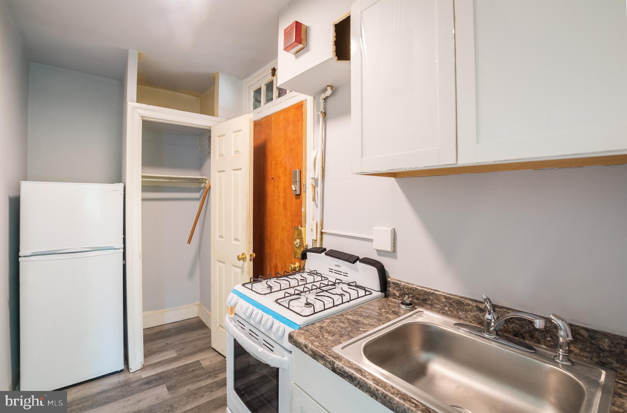 2115 N 63RD ST #UNIT 3E