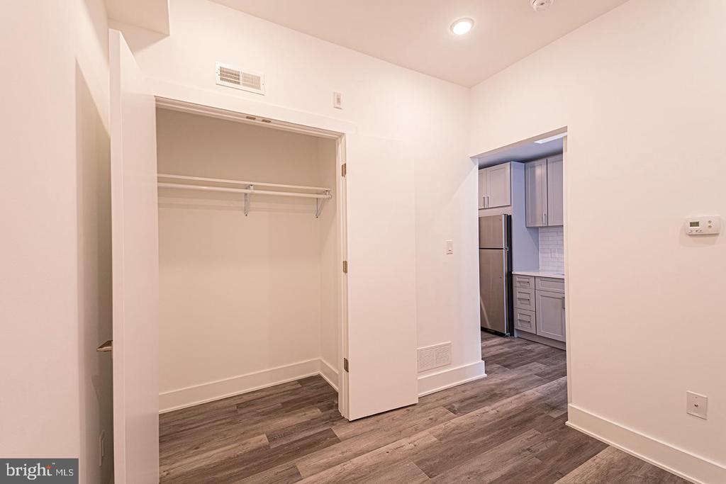 1245 RIDGE AVE #UNIT 407