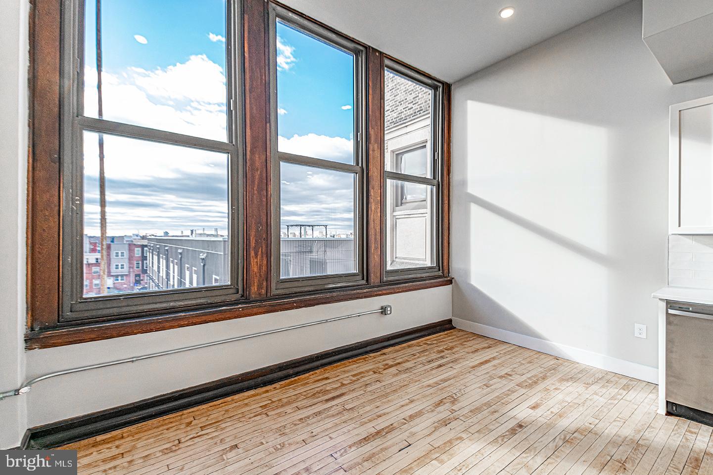 1300 S 19TH ST #UNIT 220