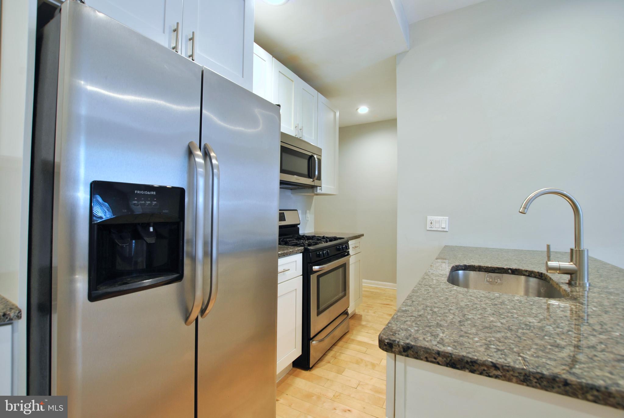 971 N LAWRENCE ST #UNIT A