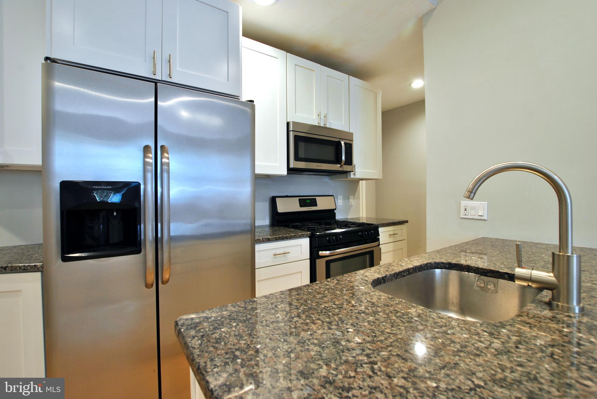 971 N LAWRENCE ST #UNIT A