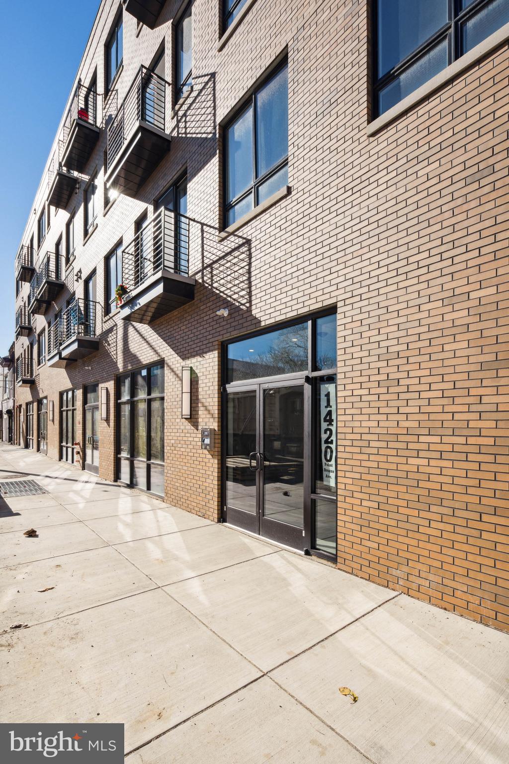 1420 POINT BREEZE AVE #UNIT 102