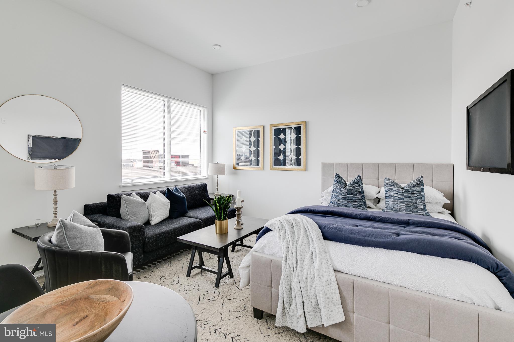 2201 WASHINGTON AVE #UNIT 208