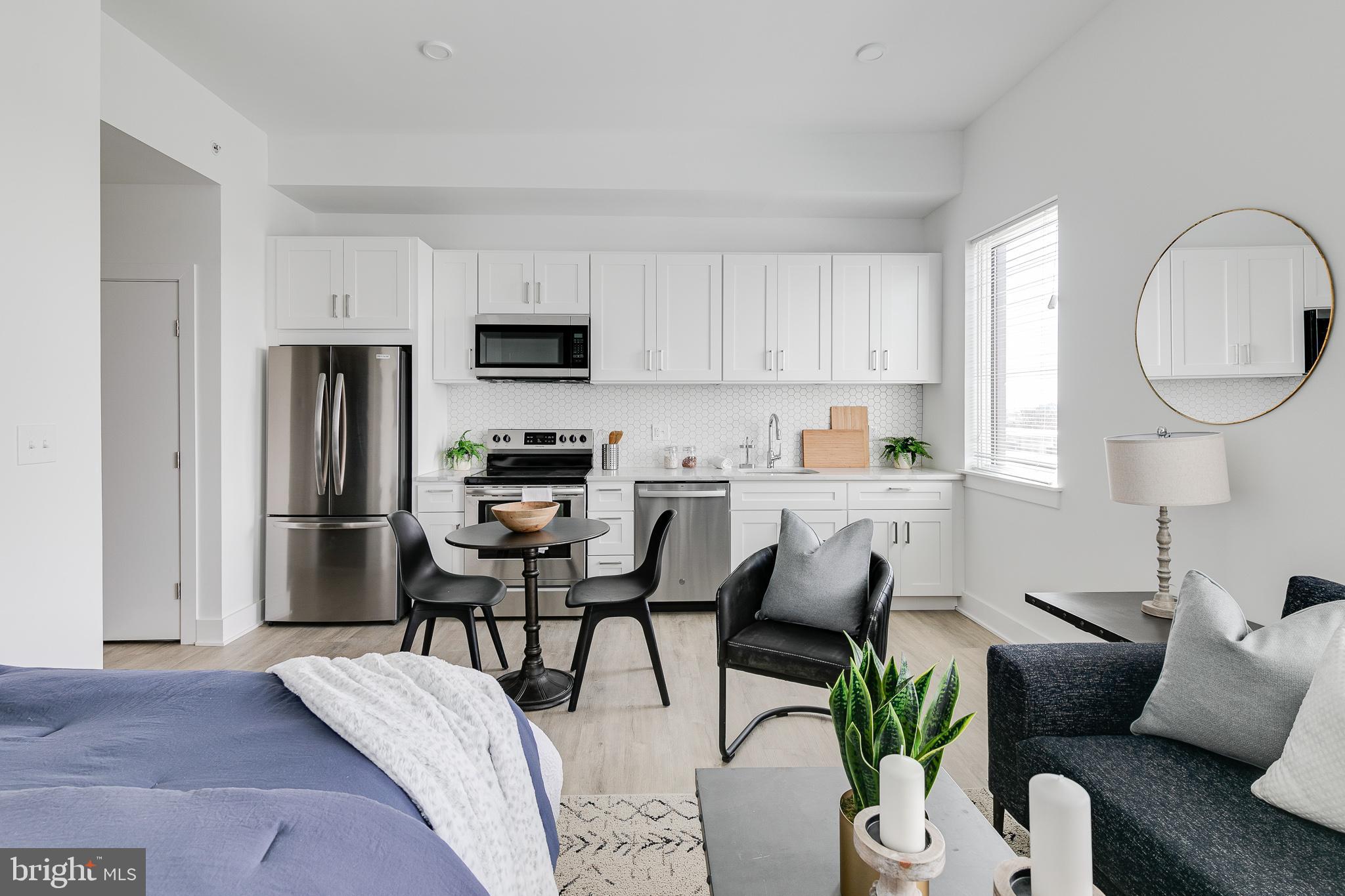2201 WASHINGTON AVE #UNIT 208