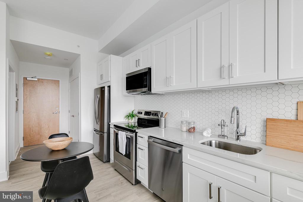 2201 WASHINGTON AVE #UNIT 406