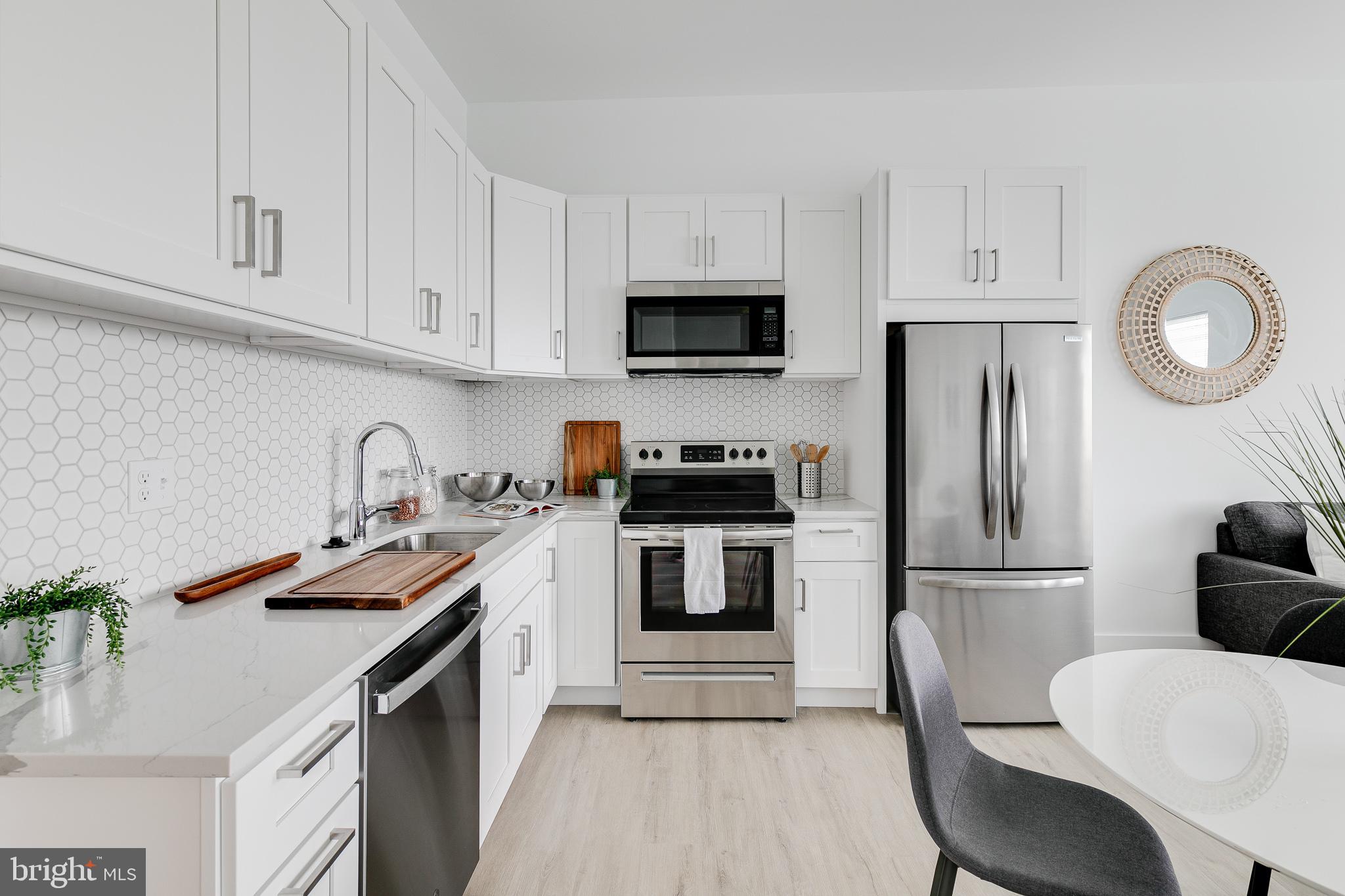 2201 WASHINGTON AVE #UNIT 203