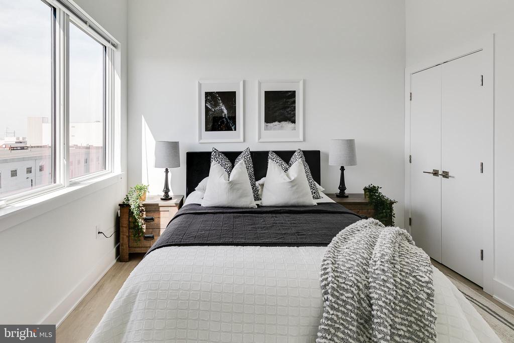2201 WASHINGTON AVE #UNIT 319