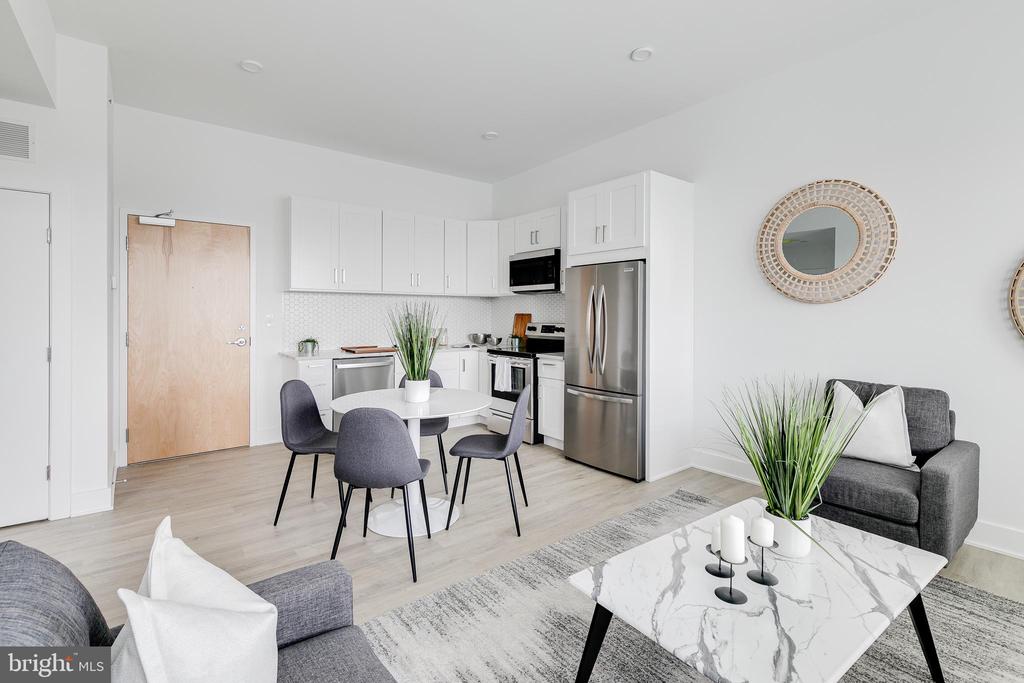 2201 WASHINGTON AVE #UNIT 319