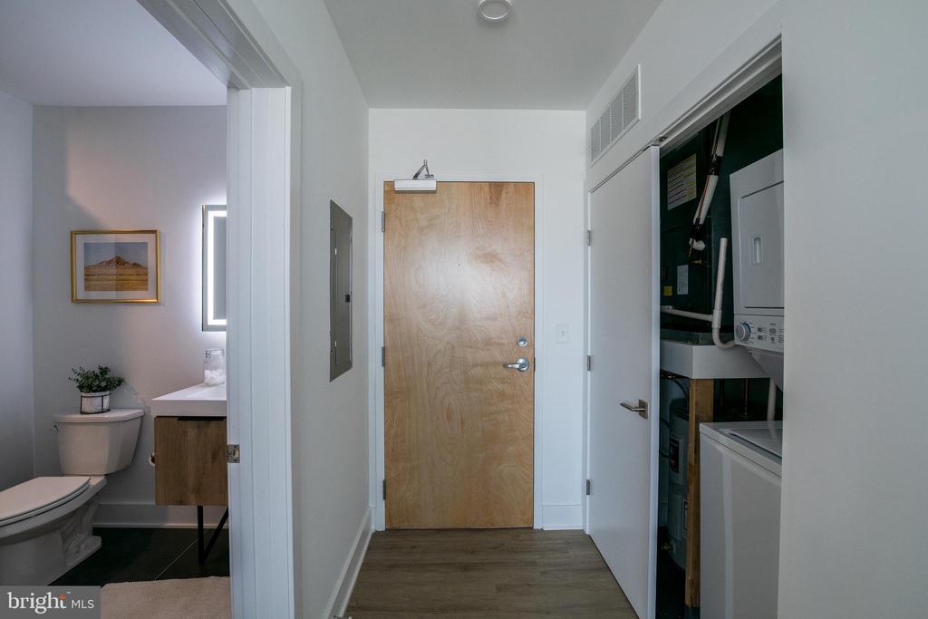 2235 WASHINGTON AVE #313