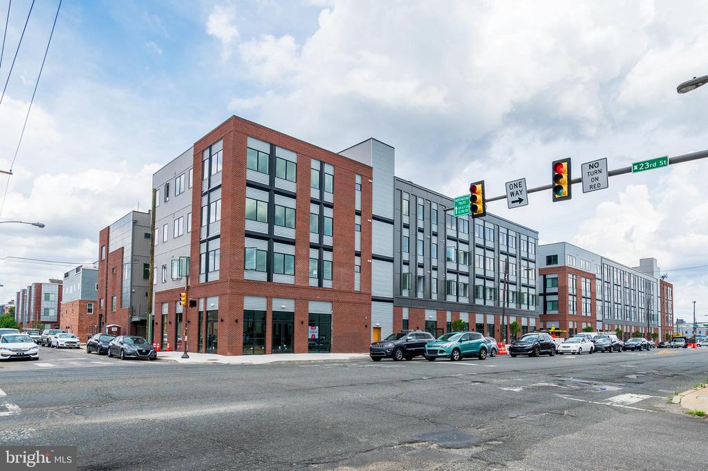 2235 WASHINGTON AVE #313