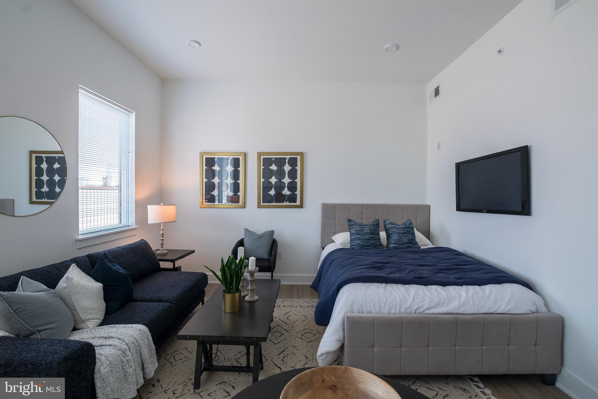 2235 WASHINGTON AVE #313