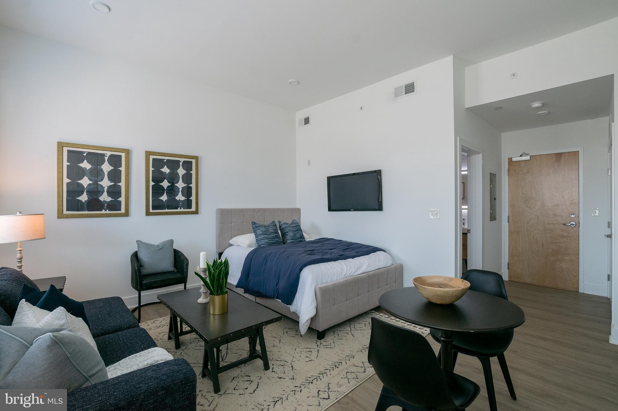 2235 WASHINGTON AVE #313