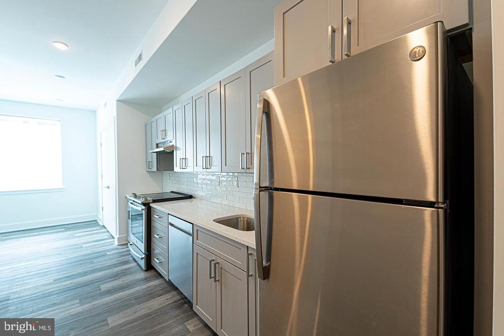 1245 RIDGE AVE #UNIT 108