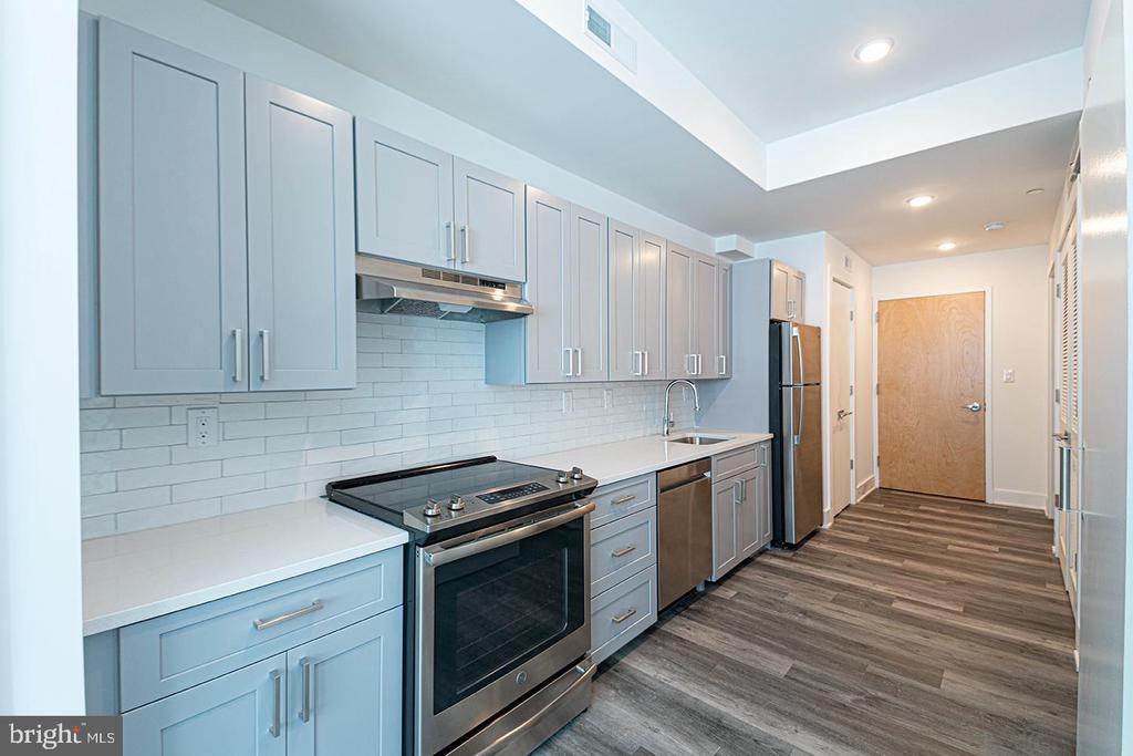 1245 RIDGE AVE #UNIT 108
