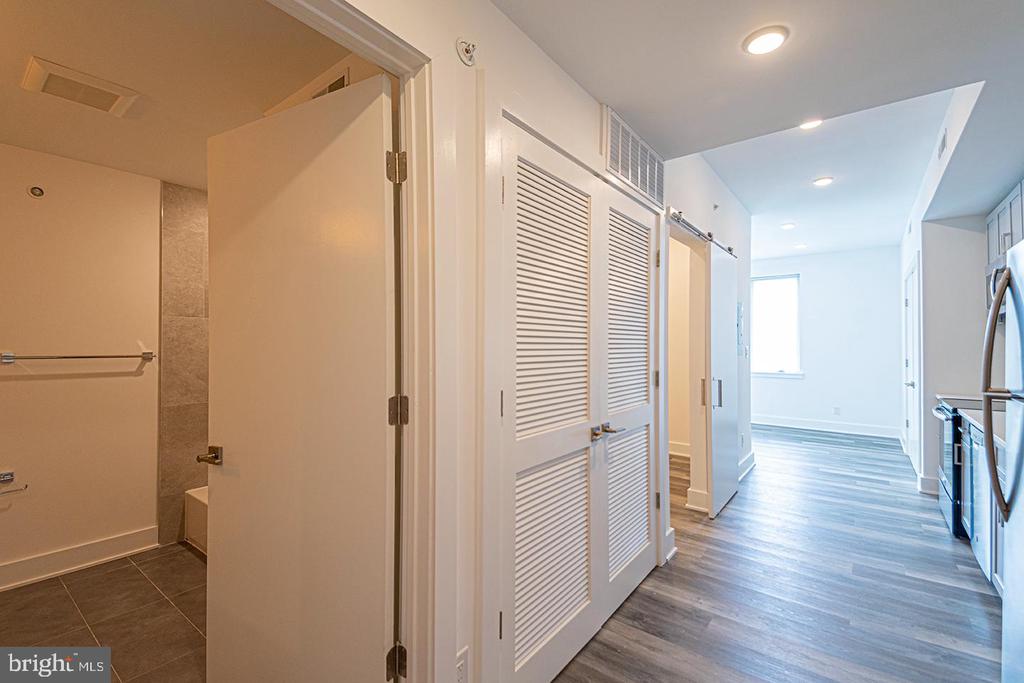 1245 RIDGE AVE #UNIT 205