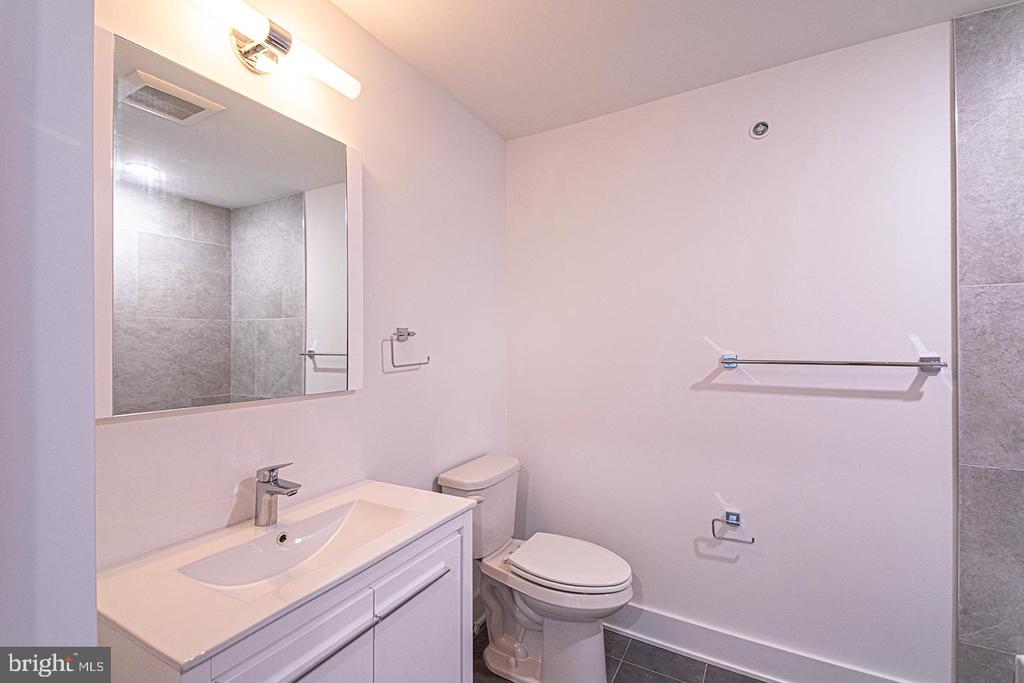1245 RIDGE AVE #UNIT 205