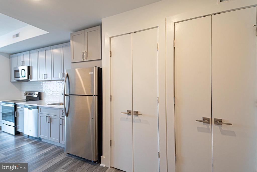 1245 RIDGE AVE #UNIT 205