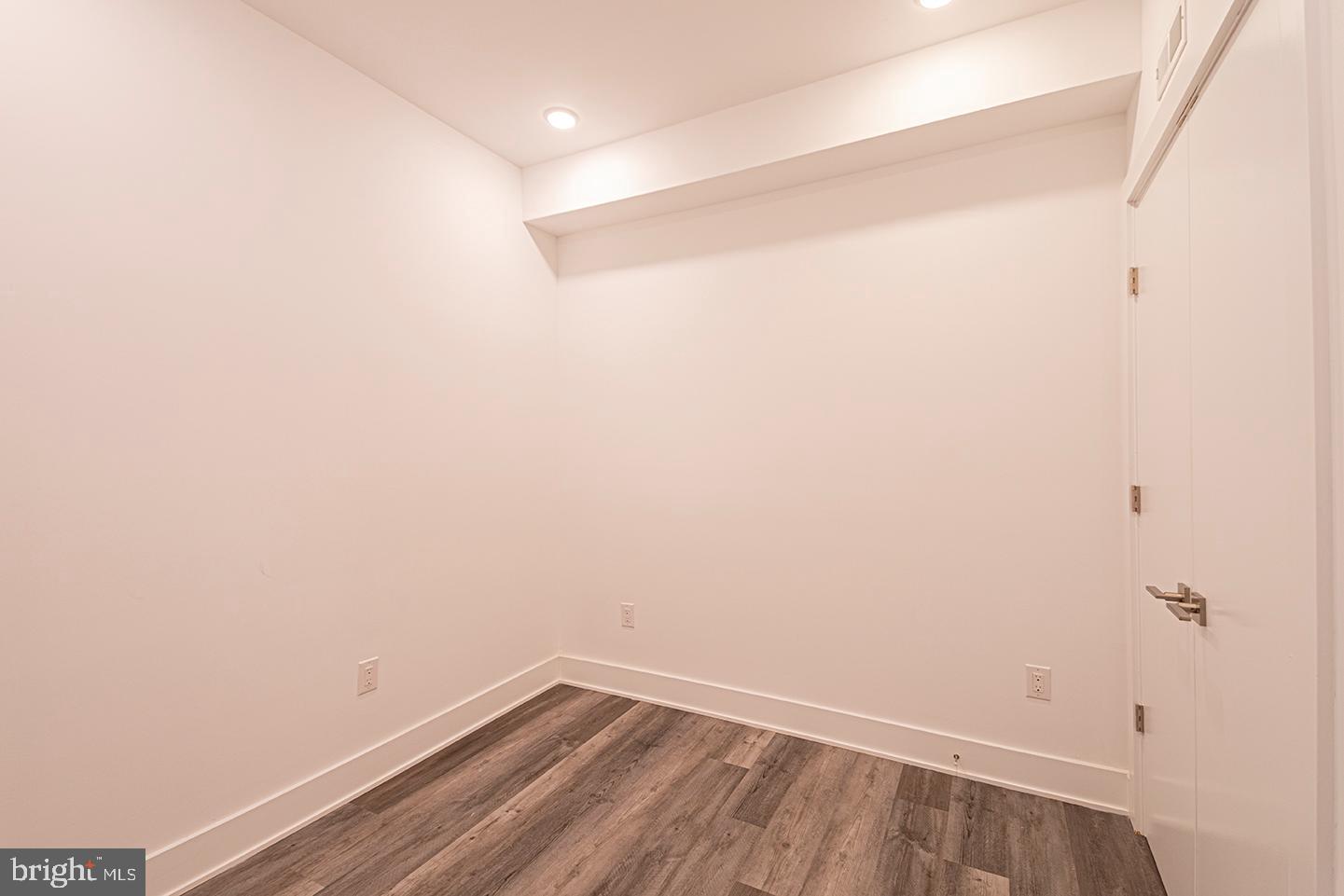 1245 RIDGE AVE #UNIT 206