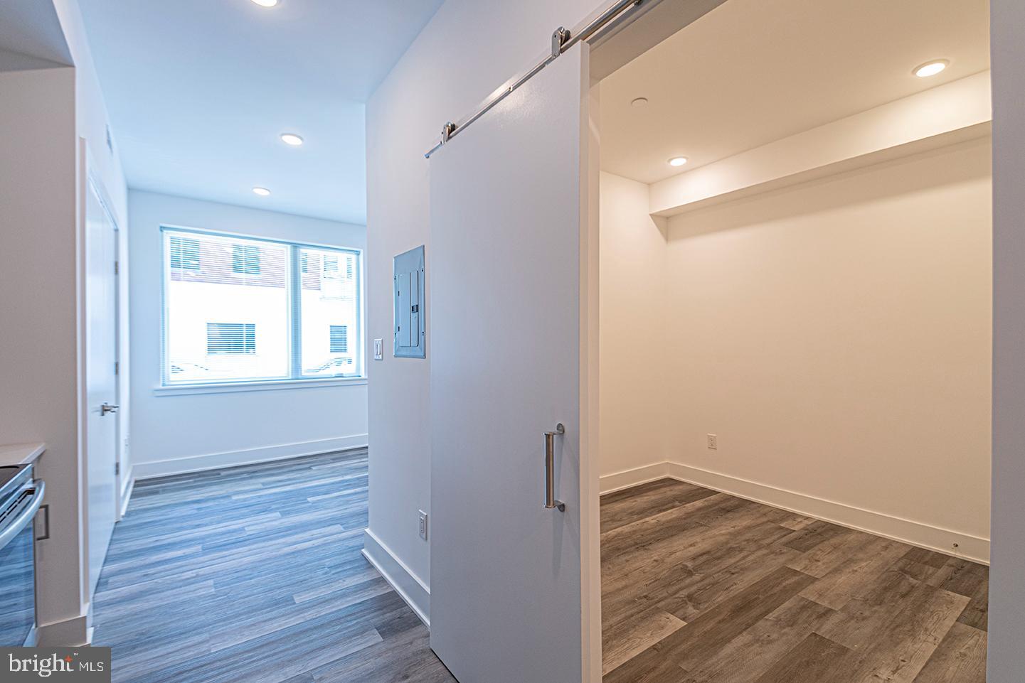 1245 RIDGE AVE #UNIT 206