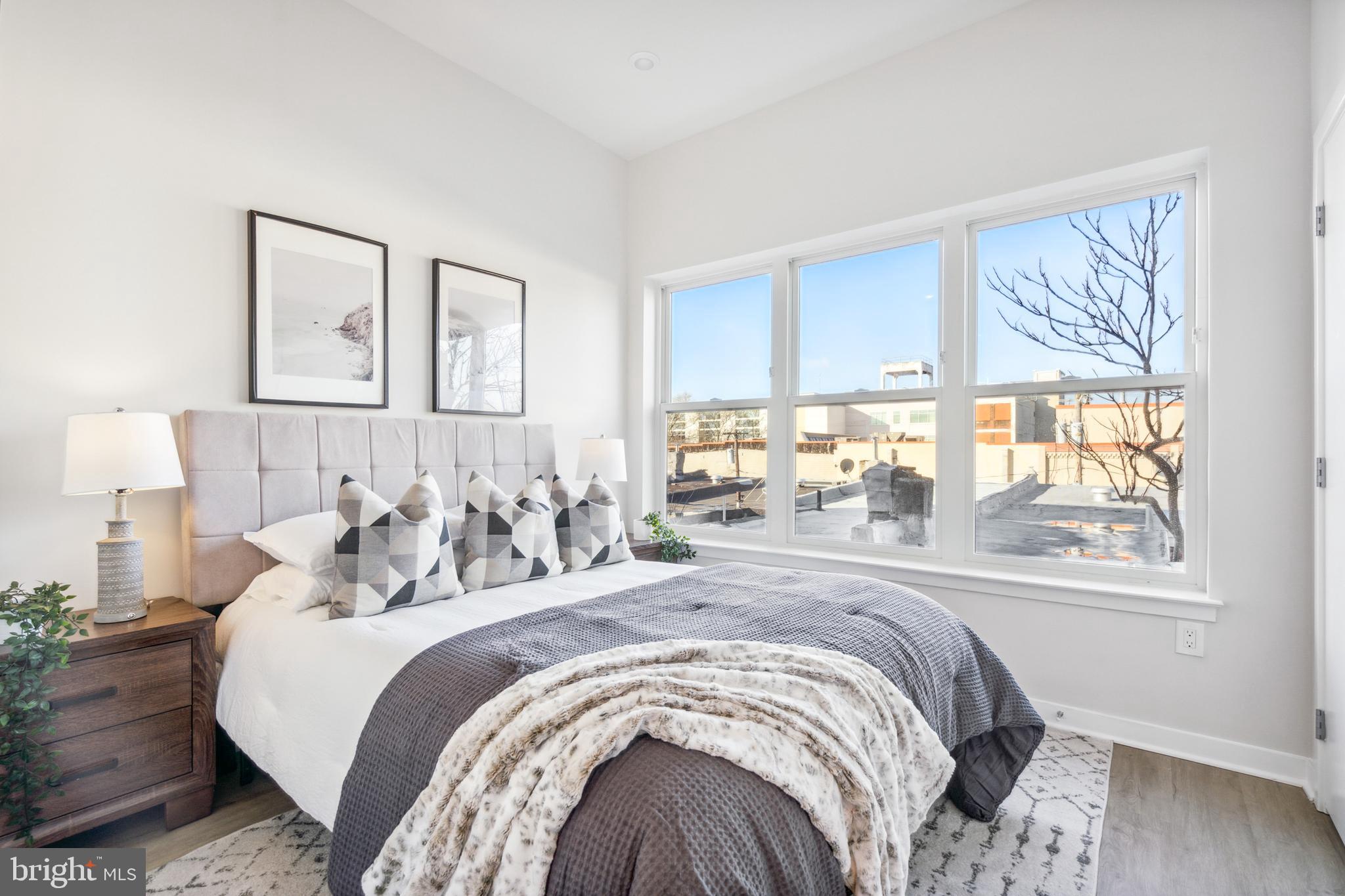 1330 S PATTON ST #UNIT 208