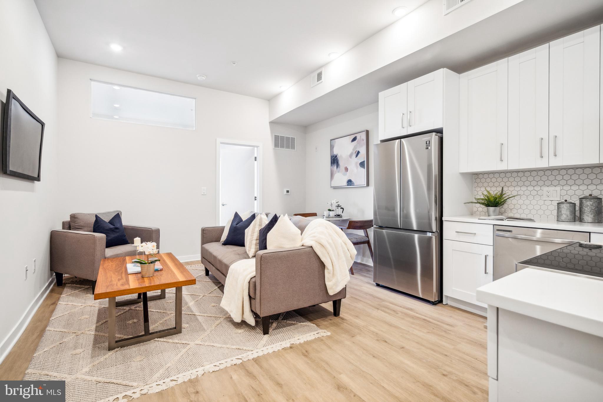 1330 S PATTON ST #UNIT 208