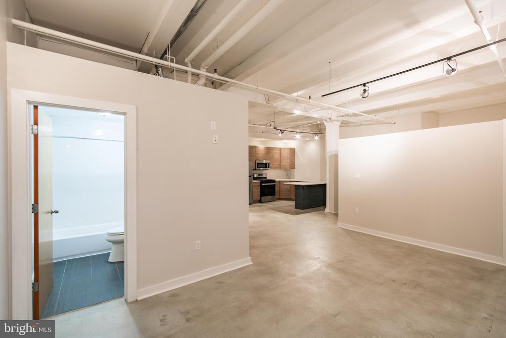 314 BROWN ST #B2