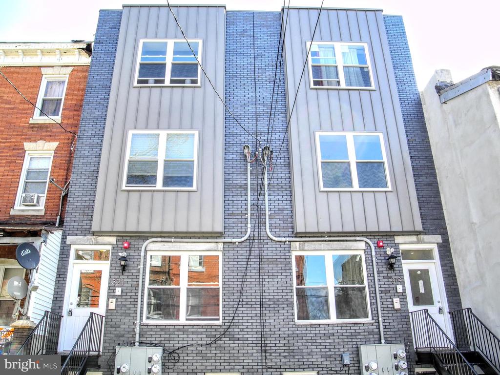319 N PRESTON ST #2