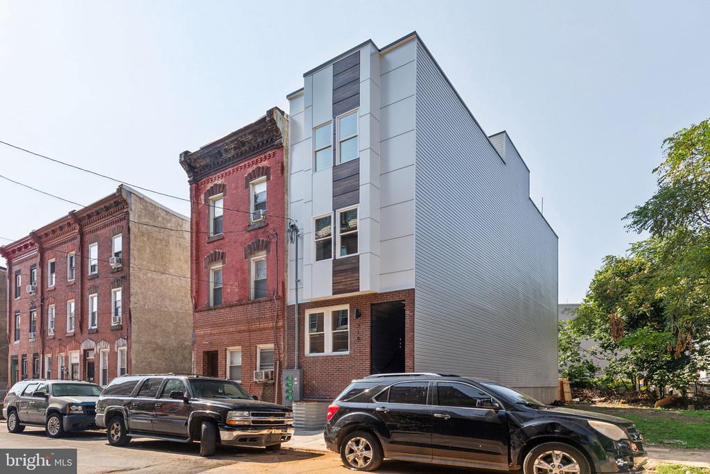 716 W YORK ST #1