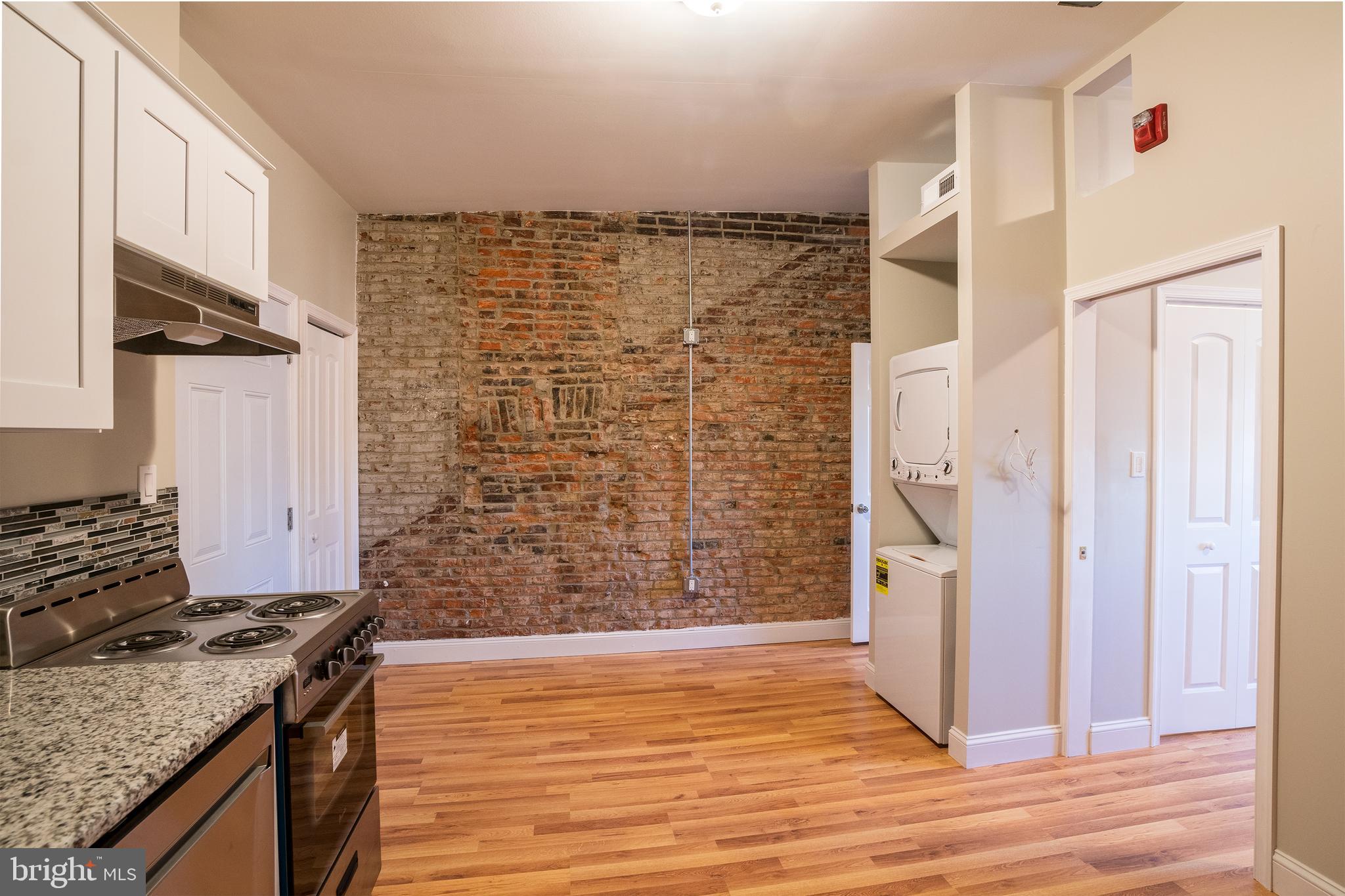 1126 E PASSYUNK AVE #UNIT 3