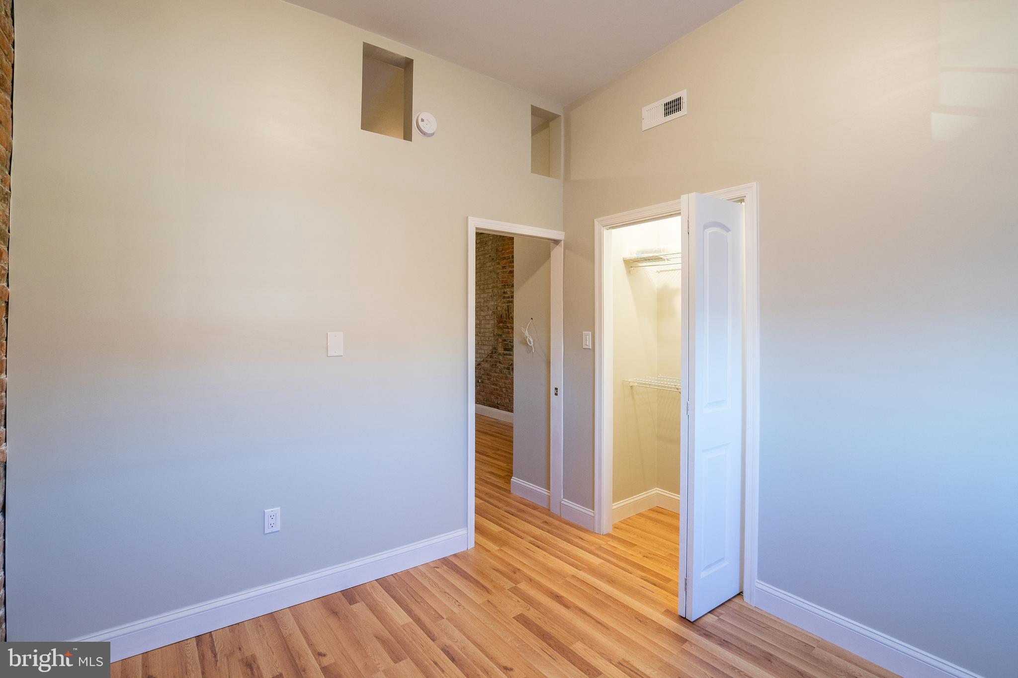 1126 E PASSYUNK AVE #UNIT 3