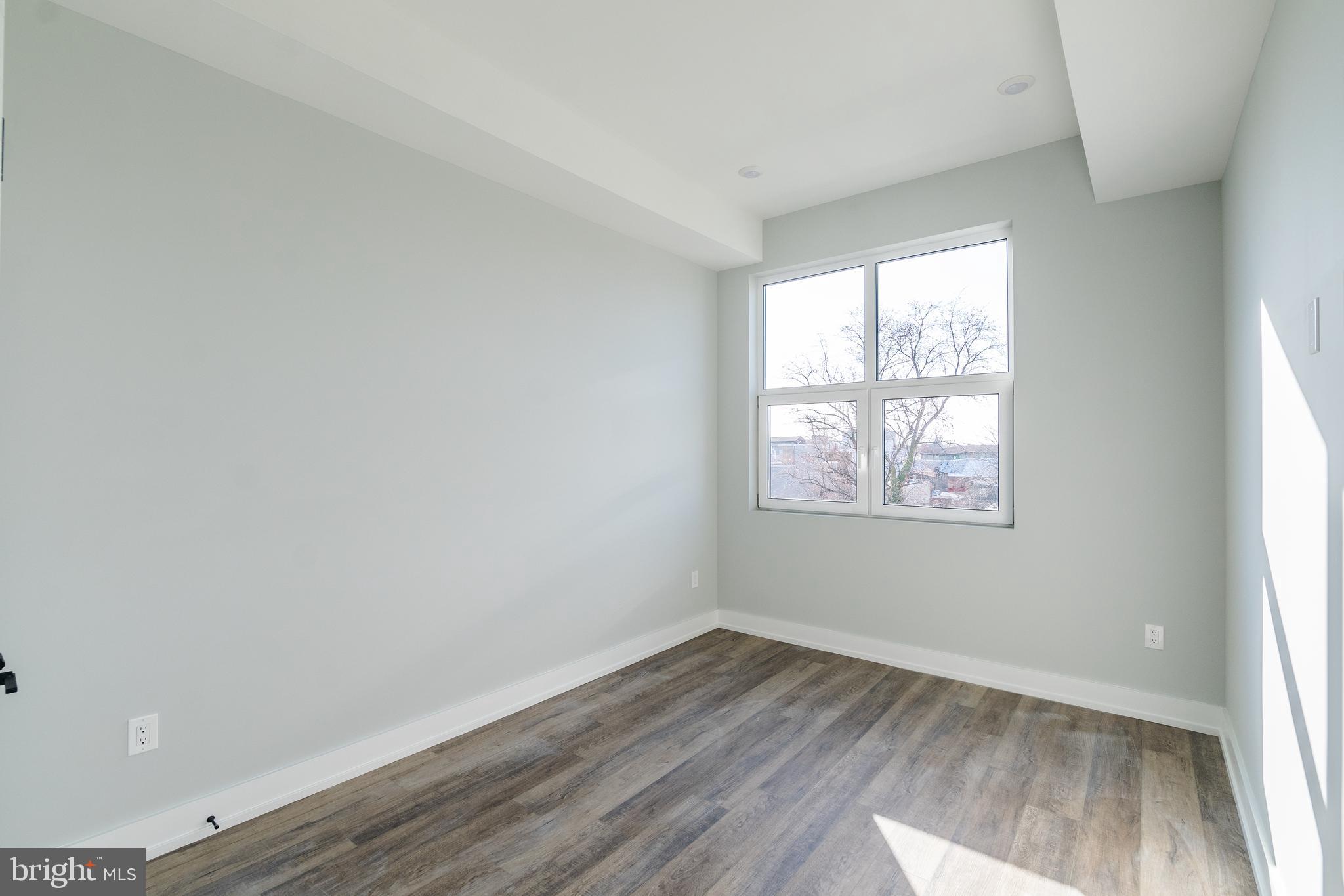 2233 N 7TH ST #UNIT 412