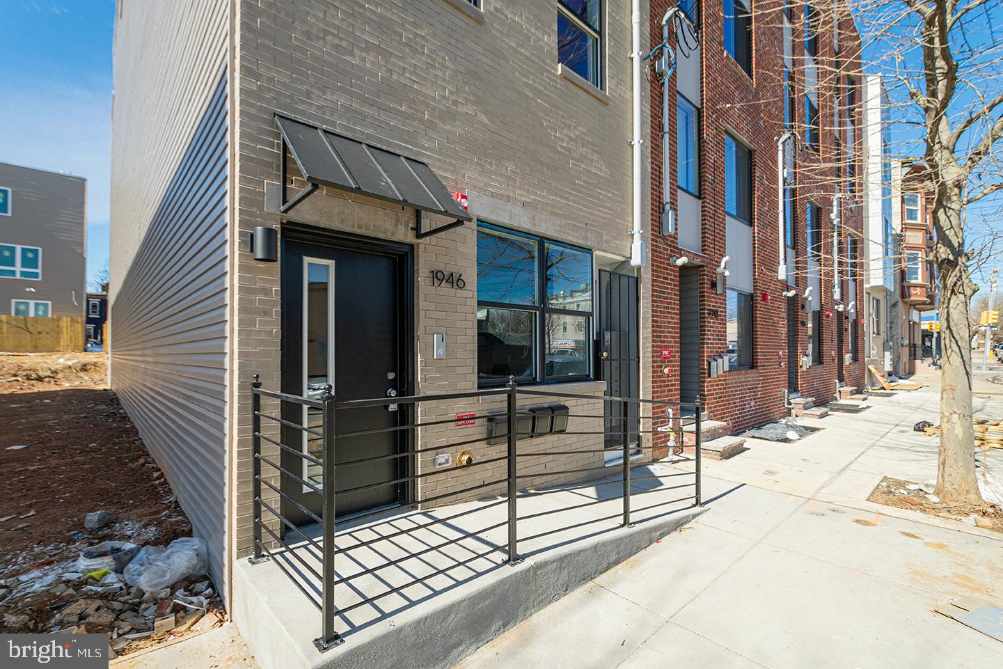 1946 N 6TH ST #UNIT 2