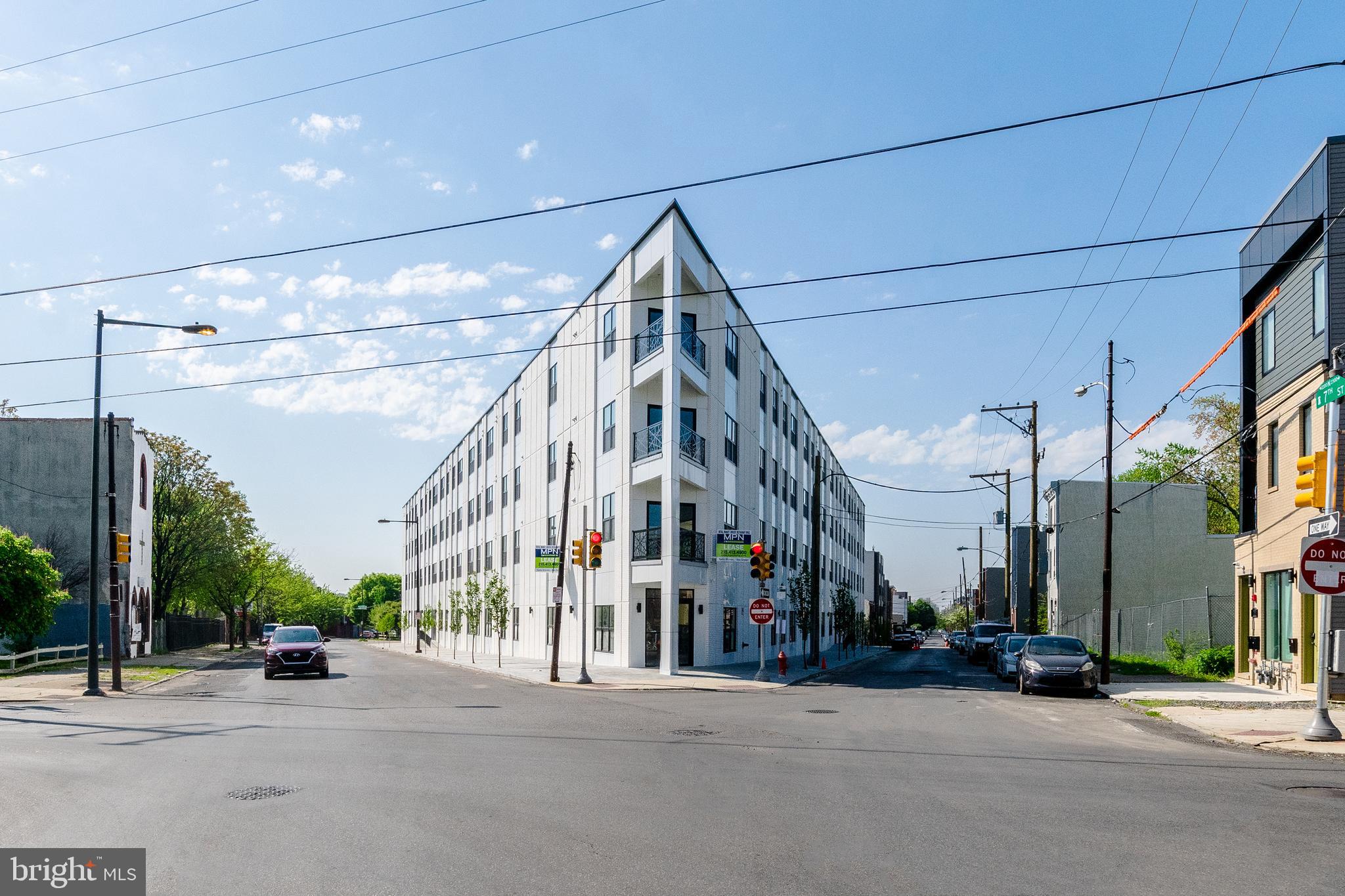 2233 N 7TH ST #UNIT 207