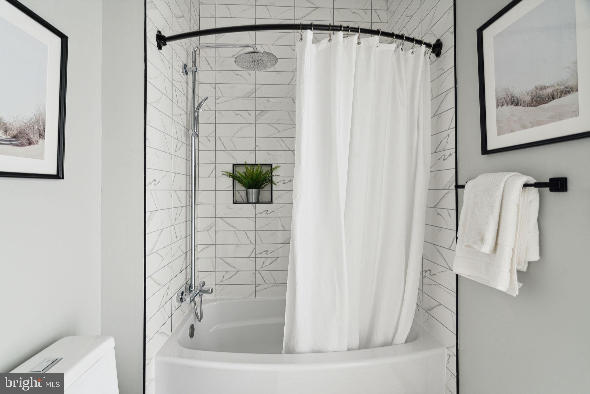 2233 N 7TH ST #UNIT 302