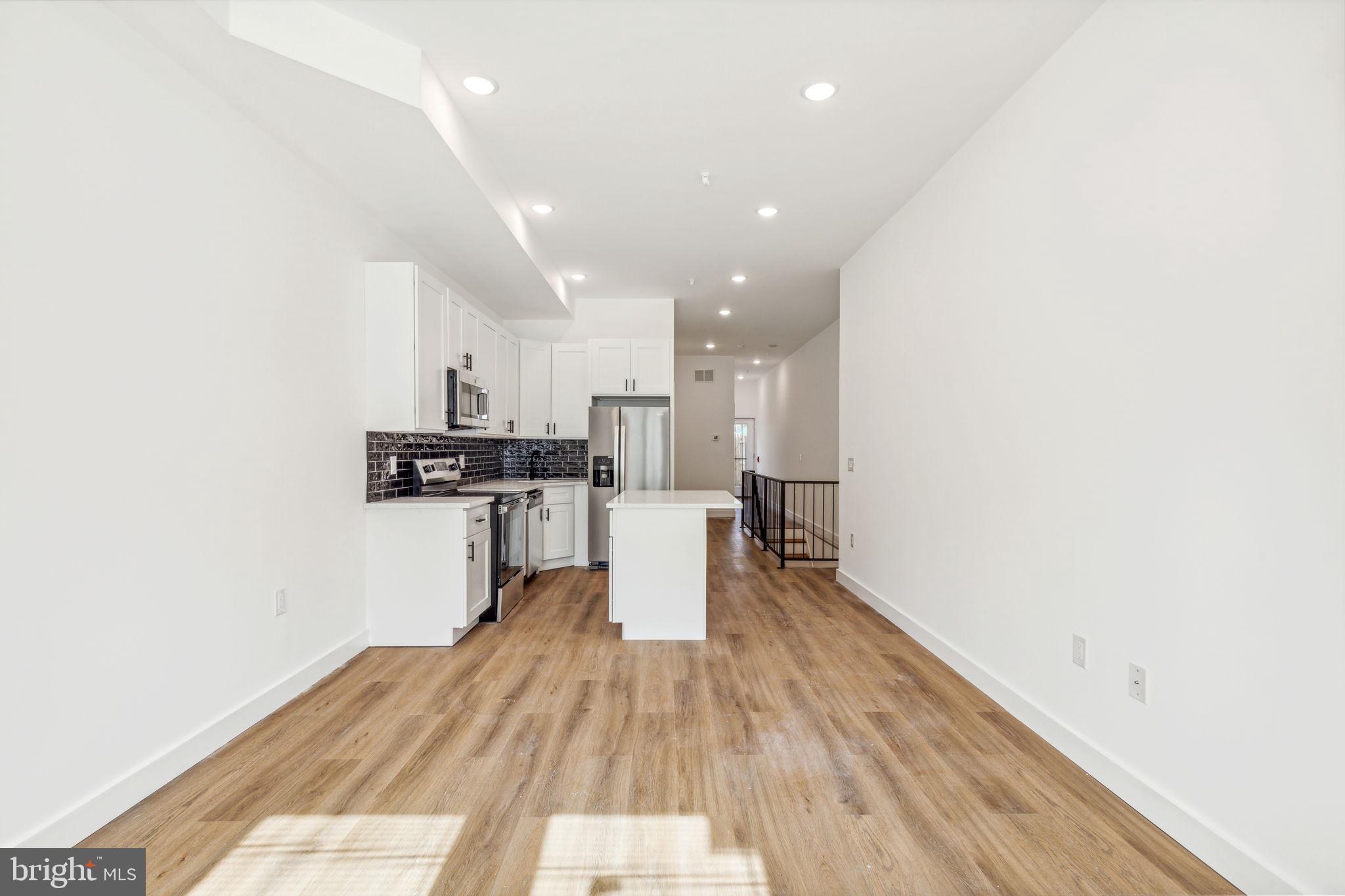 2306 N FAIRHILL ST #2