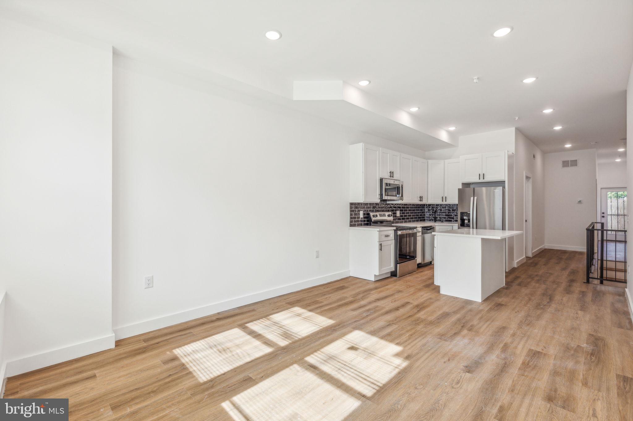 2306 N FAIRHILL ST #2