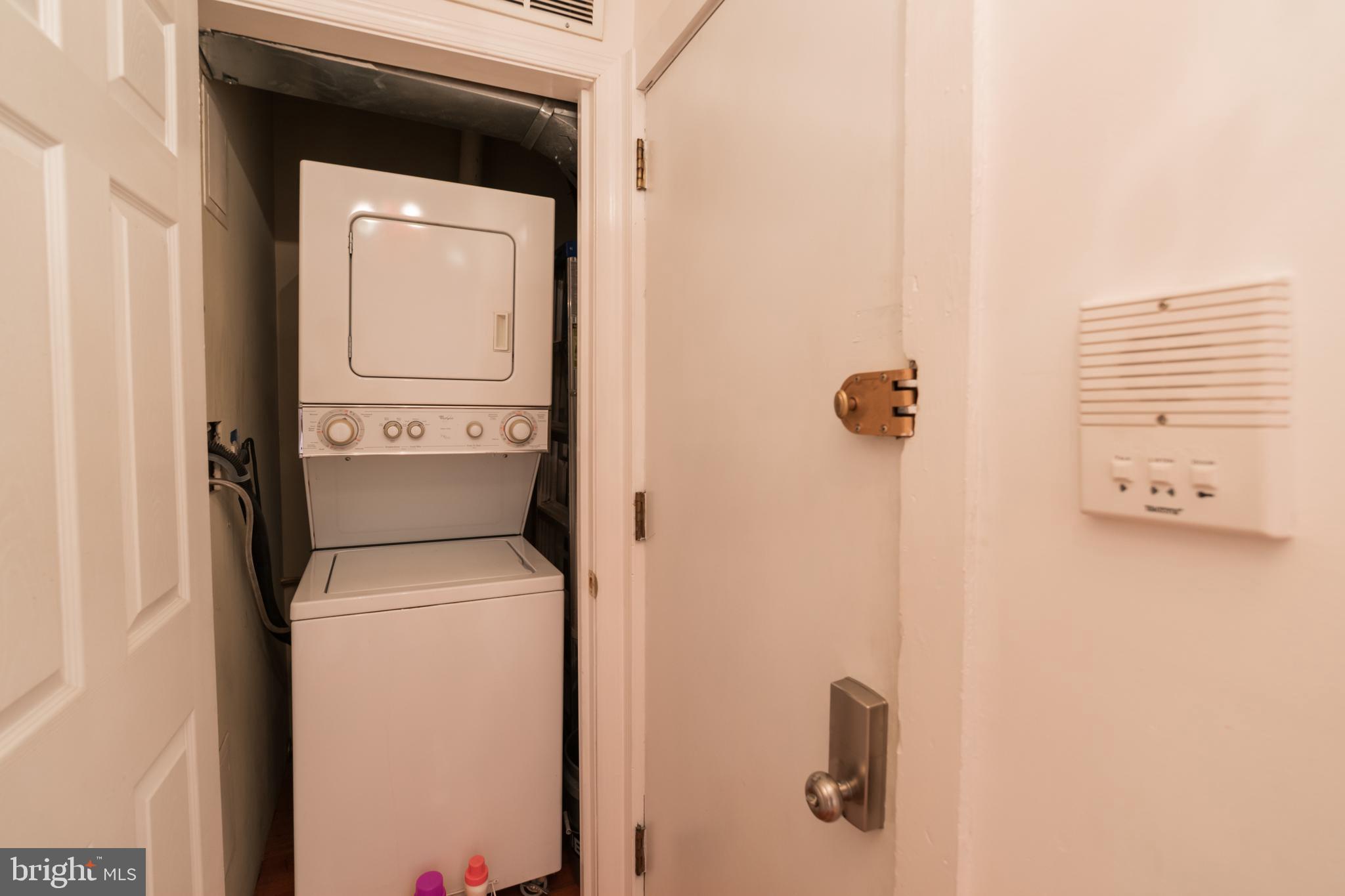 1733 WALLACE ST #UNIT 5