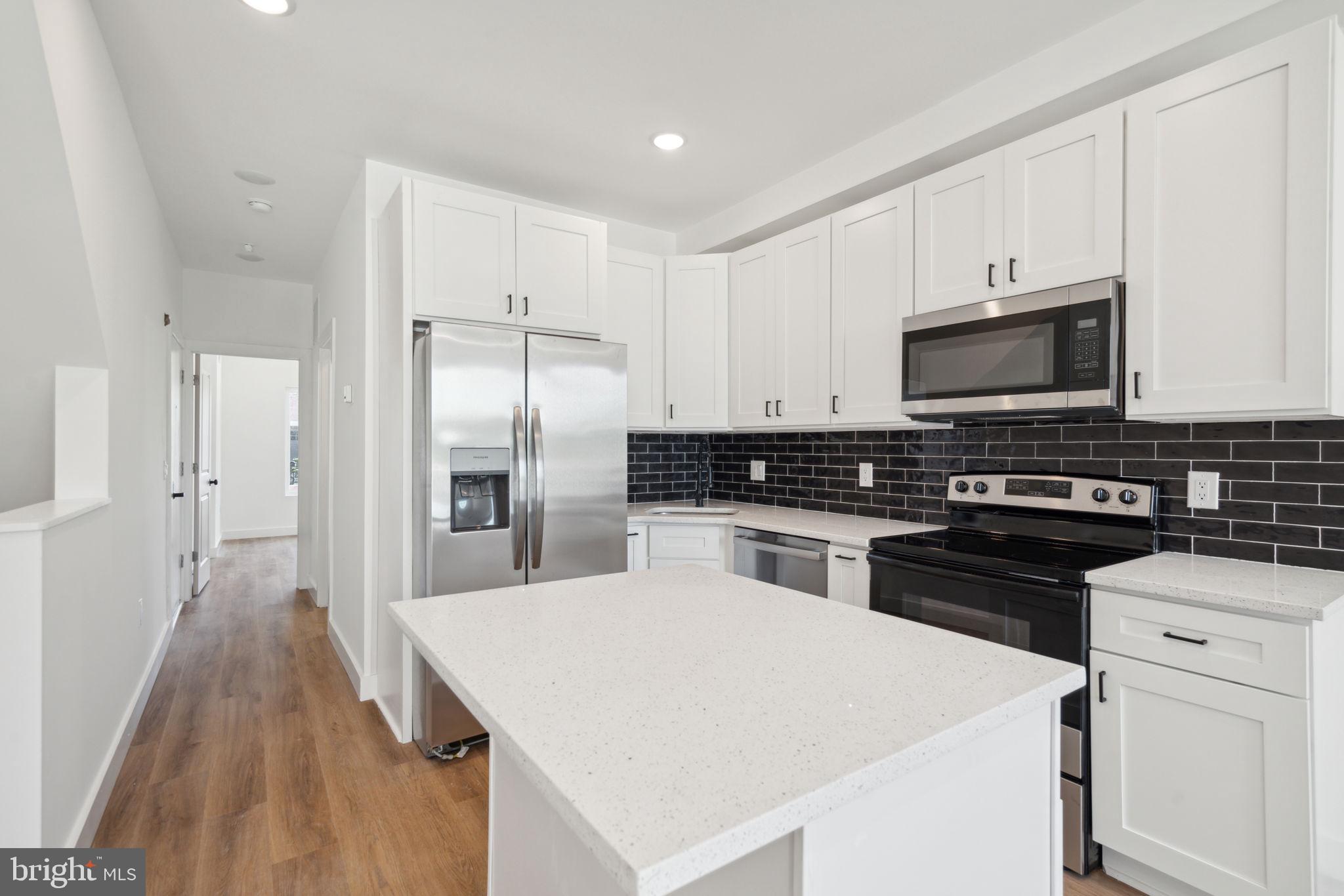 922 W SUSQUEHANNA AVE #1