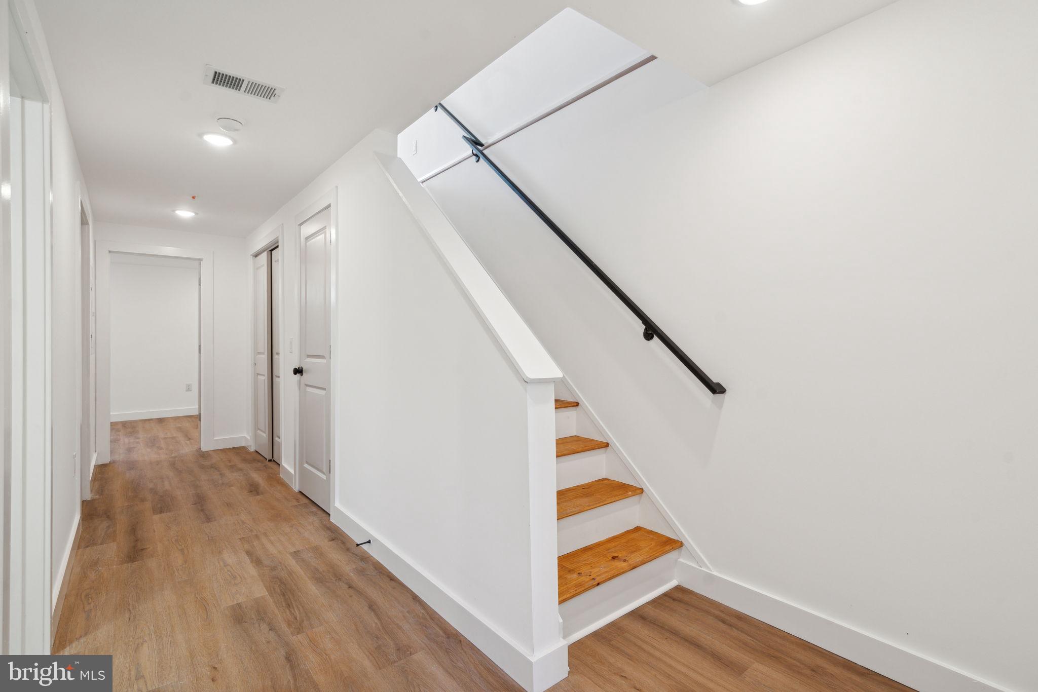 922 W SUSQUEHANNA AVE #1