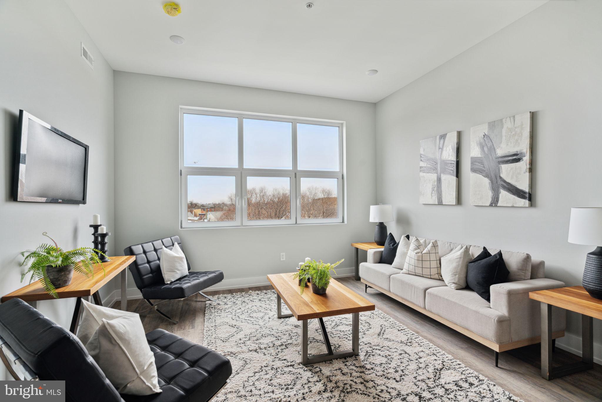 2233 N 7TH ST #UNIT 210