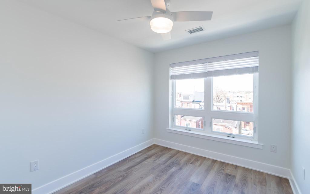 1616 N BAILEY ST #UNIT 202