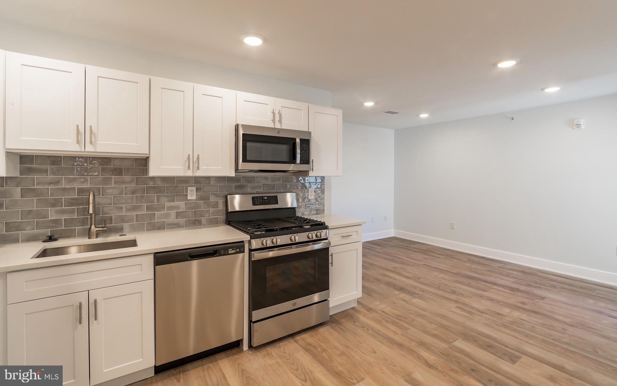 1616 N BAILEY ST #UNIT 202